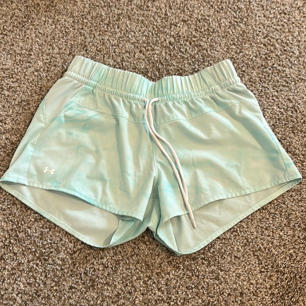 Women’s light blue under armor athletic shorts